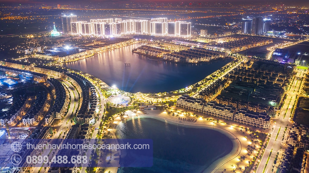 Toàn cảnh Hồ Ngọc Trai Vinhomes Ocean Park chụp vào buổi đêm